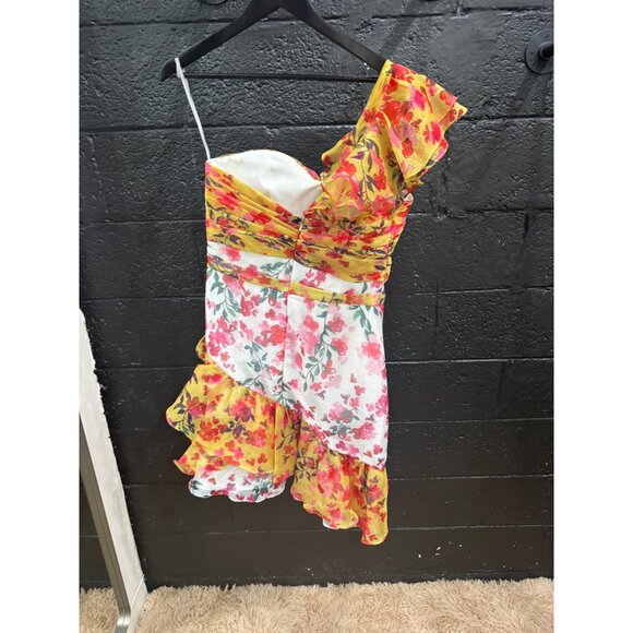 Marchesa Notte Ombre Sequin One-Shoulder Flutter Dress Size 6 Retails $895 - Picture 6 of 7